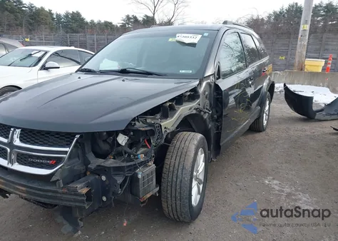 2015 Dodge Journey Sxt z USA, uszkodzony, nr VIN 3C4PDCBGXFT668768